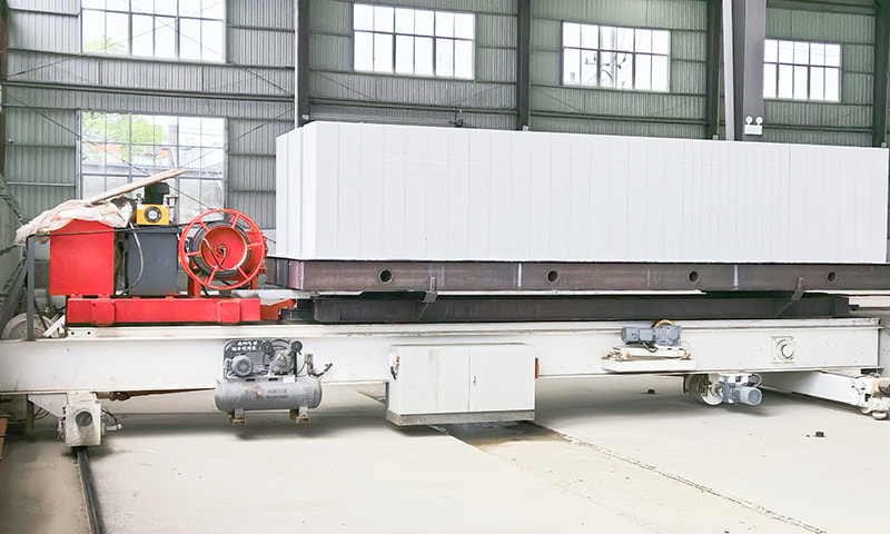 Coche de ferry después del autoclave